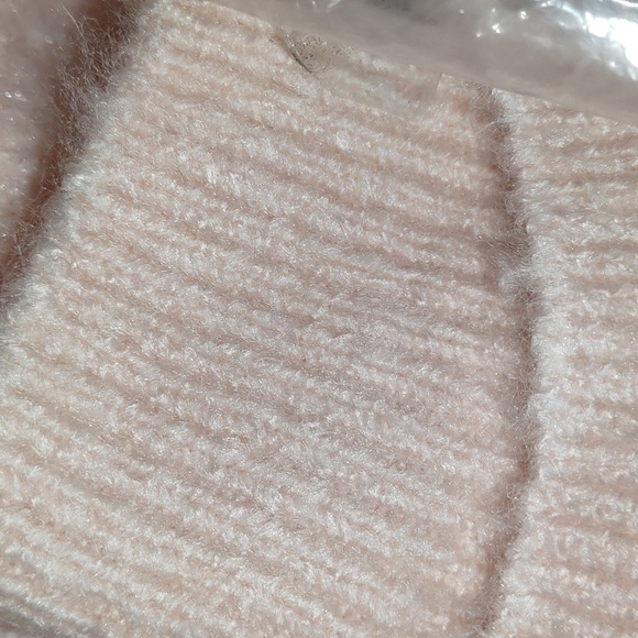 AMARYLLIS Apricot Eyelash Sweater - Picture 5 of 9